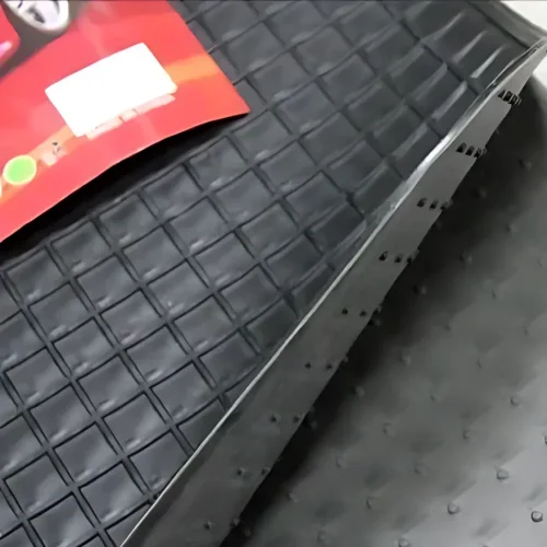 Patosnica za auto PVC klasik